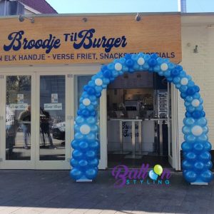 Balloon-Styling-ballonnenboog-ballonboog-heropening Broodje Tilburger-Brabant-Tilburg-Reeshof-ballonnen Tilburg.jpg