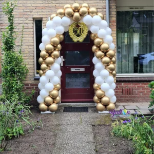 Balloon Styling Tilburg 50-jarig huwelijk gouden bruidspaar gouden jubileumbord ballonnen Tilburg feestartikelen Tilburg