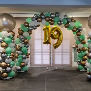 Balloon Styling Tilburg ballonnenboog ballonnenpilaren organic ballonnen Tilburg