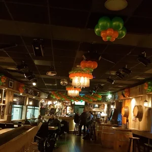 Balloon Styling Tilburg cafe-carnaval-Dongewijk ballonnen Tilburg feestartikelen Tilburg